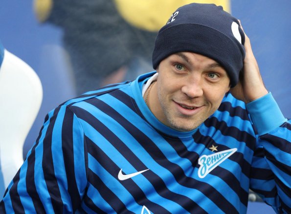 Футболист Артём Дзюба показался в шлеме из сериала «Мандалорец»