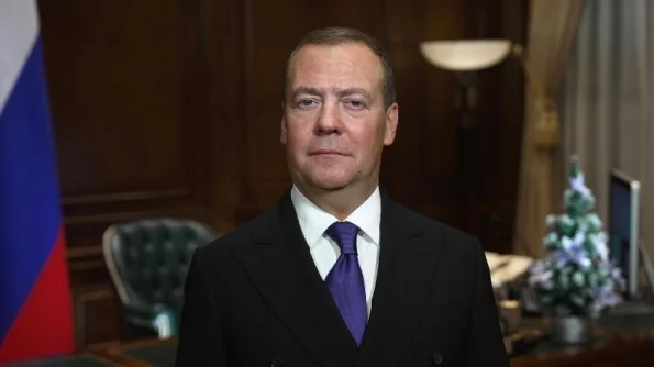 В Совете Федерации прокомментировал слова Медведева о законах военного времени