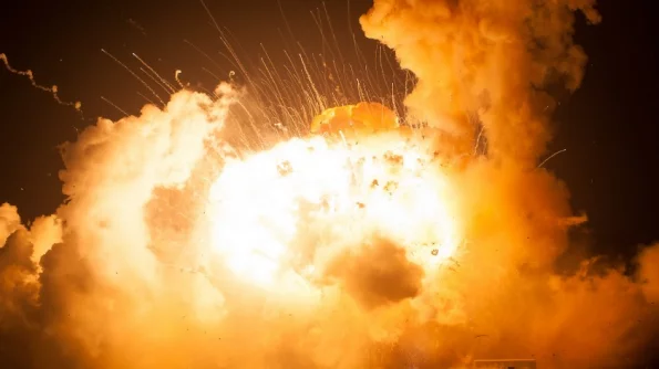 РВ: Мощные взрывы прогремели в Харькове, ракетными ударами поражены военные объекты ВСУ