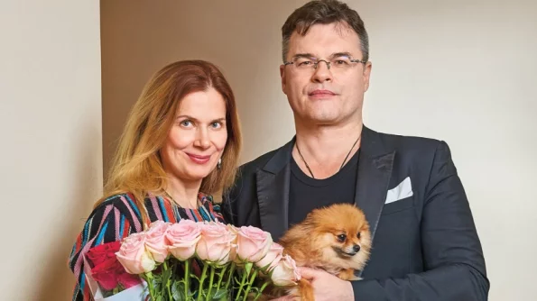 59-летний артист РФ Евгений Дятлов развелся с третьей женой, актрисой Юлией Джербиновой