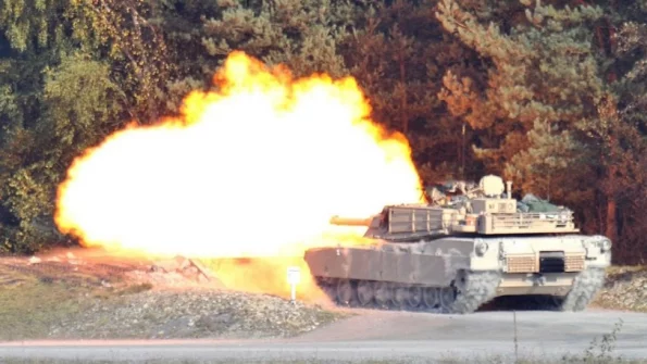 Подполковник ВС США Дэвис: Танки Abrams и Leopard не помогут Украине победить Россию