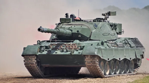 "Резидент": Киев ожидает поставки 150-200 танков Leopard для контрнаступления ВСУ на Крым