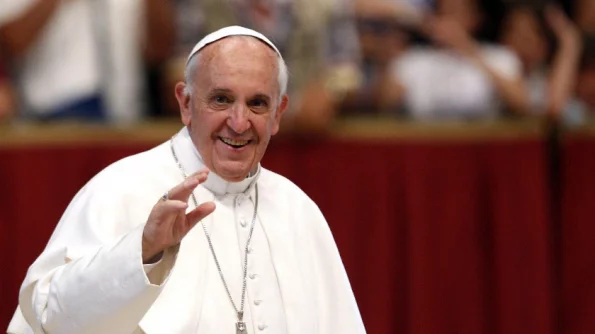 Папа Римский выступил против суррогатного материнства и гендерной теории