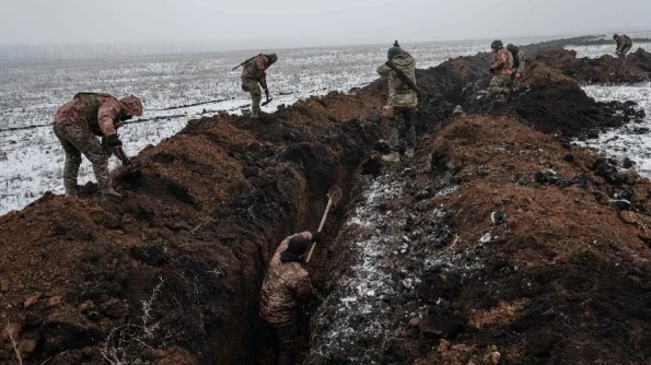 Reuters: Украина роет окопы, переключаясь на оборону