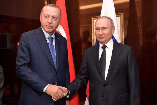 Путин и Эрдоган обсудили совместное производство вакцин от COVID-19 и Карабах