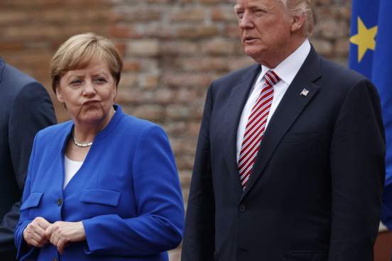 Меркель сожалеет о том, что Трамп не признал поражение на выборах
