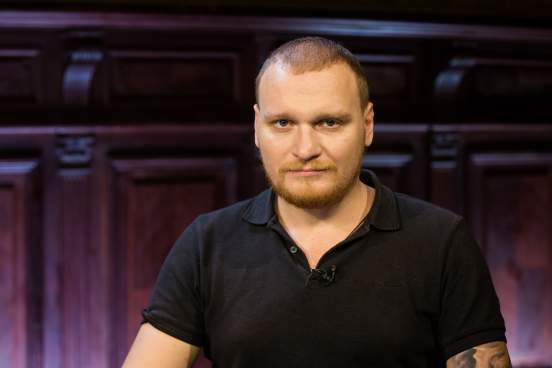 Экс-ведущий «Битвы экстрасенсов» Сергей Сафронов после увольнения с ТНТ появился на Первом канале