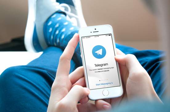 Роскомнадзор требует у Telegram прекратить распространение данных силовиков