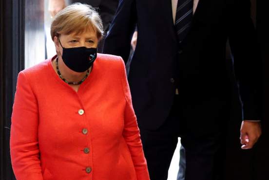 Меркель дала прогноз на ближайшие недели по коронавирусу