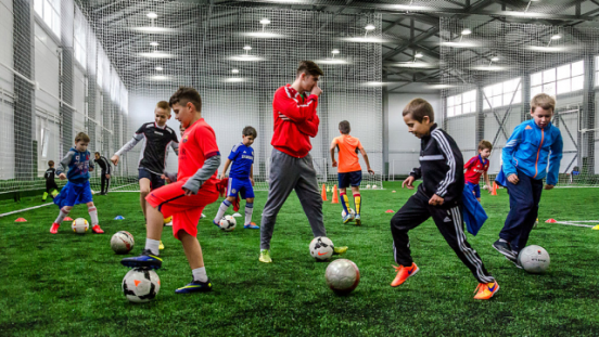Вчера: Урок футбола появится в школах РФ в 2021 году