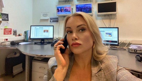 Бывшая журналистка Первого канала Марина Овсянникова прилетела в Москву