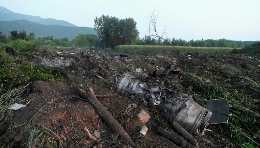 Спасатели извлекли тела восьми погибших из разбившегося в Греции украинского Ан-12