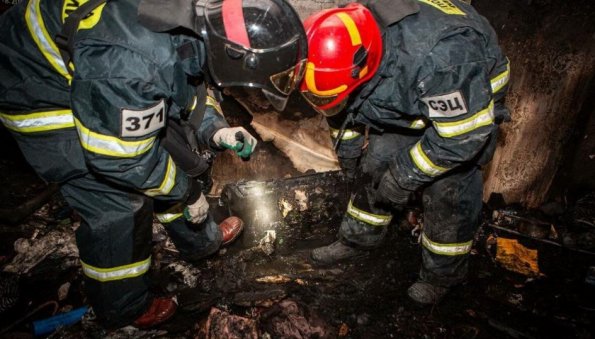 Восемь человек сгорели заживо на юге Москвы