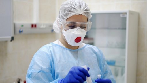 ТАСС: В России выявили подвариант "кентавр" омикрон-штамма коронавируса