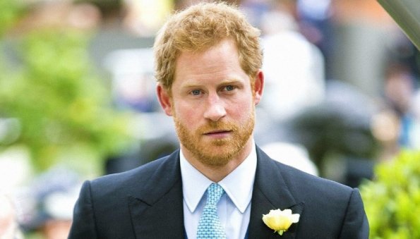 «Я вижу ее во всех»: принц Гарри трогательно высказался о матери