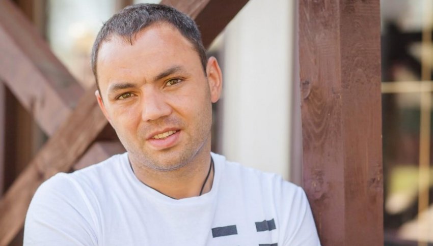 Экс-участник "Дома-2" Саша Гобозов признался, что живет в нищете