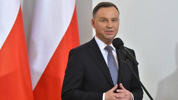 Президент Польши оценил звонок российских пранкеров
