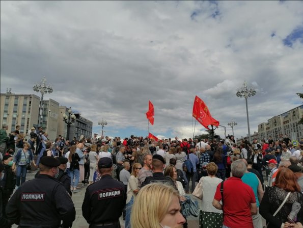 В Москве прошла акция с задержаниями «Антикапитализм-2021»