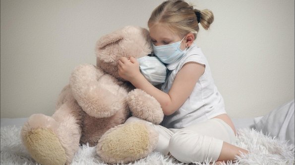 Врач Викулов рассказал, у каких детей могут развиться осложнения после коронавируса