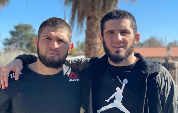 Боец UFC Ислам Махачев рассказал, что Нурмагомедов набрал 20 кг после ухода из промоушена