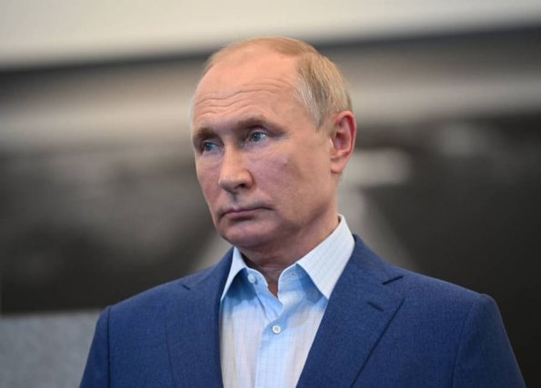 Путин объяснил написание статьи об Украине желанием обратить внимание на происходящее