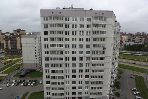Правительство Петербурга потратит 2,3 млрд. рублей на закупку жилья для очередников и льготников