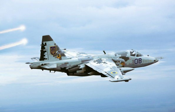 Украинские штурмовики Су-25 обрабатывают воздушную атаку на ВМФ РФ на учениях Sea Breeze