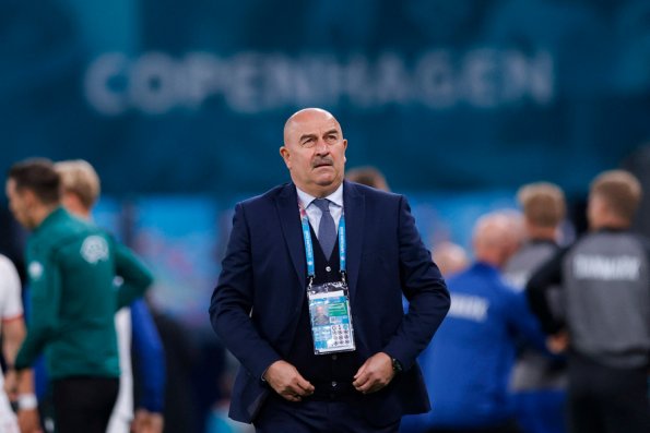 Черчесов не планирует уходить в отставку после провала сборной России на Евро-2020