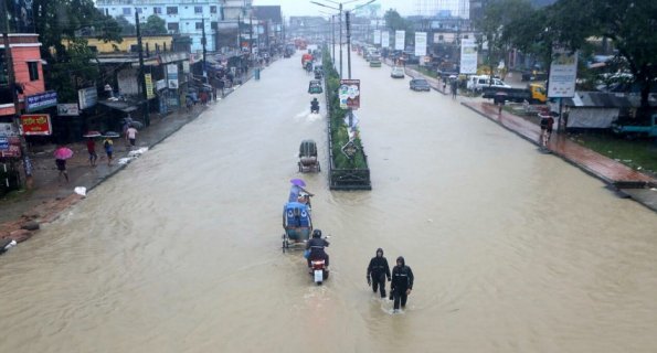 В Индии в результате наводнения жертвами стали более 70 жителей