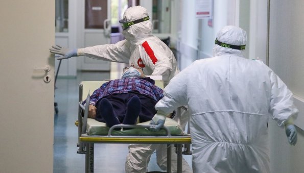 За сутки в РФ госпитализировали 1493 человека с коронавирусной инфекцией