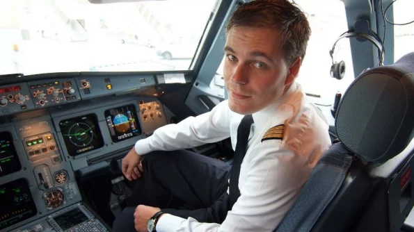 Британский пилот Смит рассказал про наиболее комфортные места в самолете