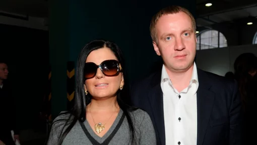 Потерявшая супруга Диана Гурцкая довела до слез судей на шоу "Две звезды. Отцы и дети"