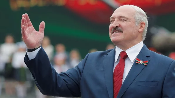 Лукашенко объявил, что его век заканчивается