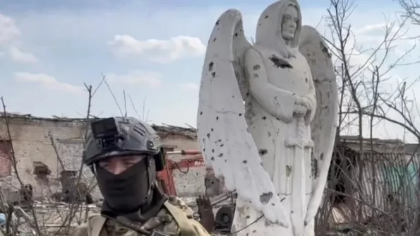 Статуя ангела в Бахмуте стала оберегом для бойцов ЧВК "Вагнер"