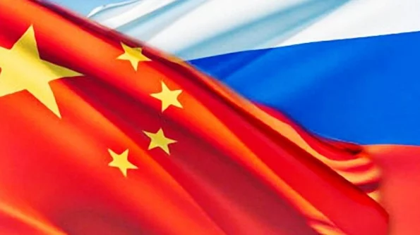Китай заменяет россиянам Европу: увеличилось число желающих получить визу в КНР