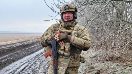 Беспилотник над головой и мины под ногами: Рогозин чудом выжил на передовой в ДНР