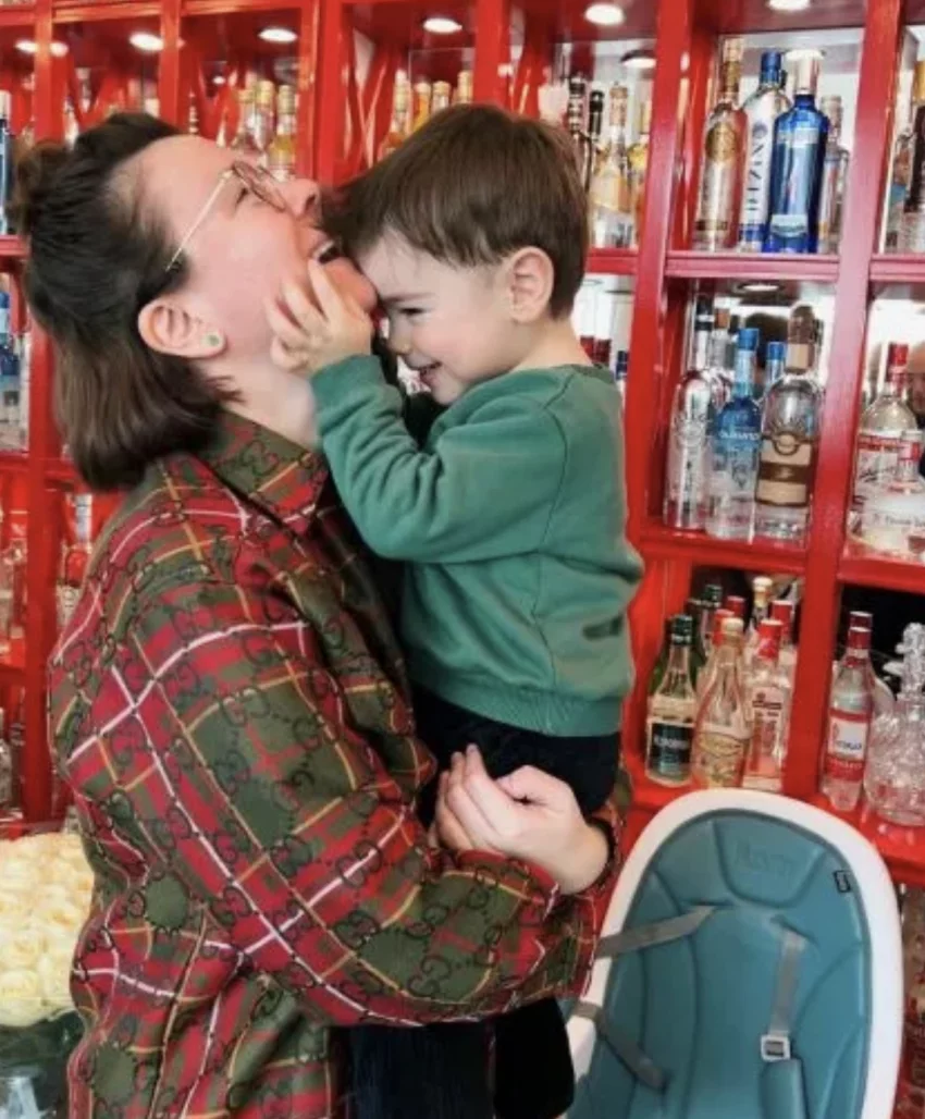 Брухунова поделилась трогательным снимком с подросшим сыном Петросяна в день его трехлетия