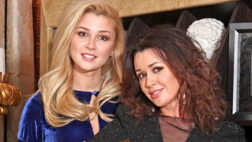 Дочь актрисы Анастасии Заворотнюк Анна опубликовала фотоснимки после процедуры в клинике