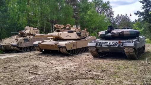 Гагин проинформировал, что ВС РФ в ДНР ждут танки Leopard и Abrams для пополнения трофеев