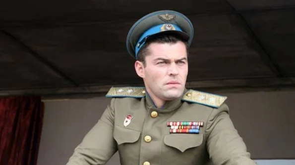 Актер из сериала "След" Георгий Тесля-Герасимов стал добровольцем в зоне СВО на Украине