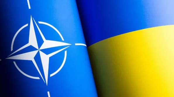 Кнутов: США и НАТО наращивают свой военный потенциал, прикрываясь помощью Украине