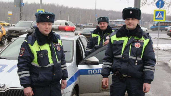 В Коврове водитель попытался съесть наркотики в присутствии инспекторов ГИБДД
