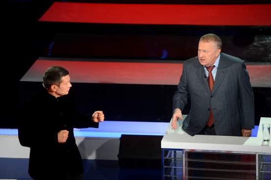 Жириновский предложил Байдену, Путину и Си повыть на Луну, рассмешив Соловьева