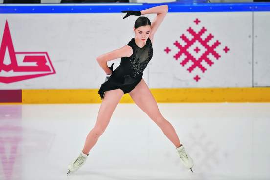 Фигуристка Виктория Сафонова исключена из списков для участия в Чемпионате мира