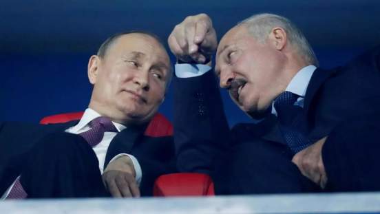 Политолог Безпалько: Лукашенко хочет продолжить жить за счет России
