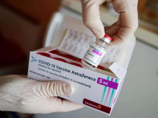 ВОЗ изучает причины отказа ряда государств Европы от вакцины AstraZeneca