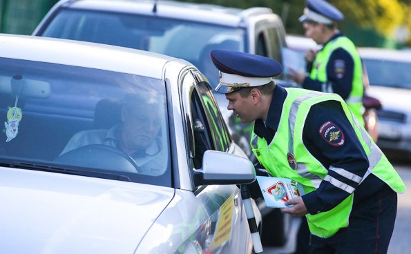 В ГИБДД РФ предложили наделить инспекторов ДПС правом отправлять авто на ТО прямо с дороги
