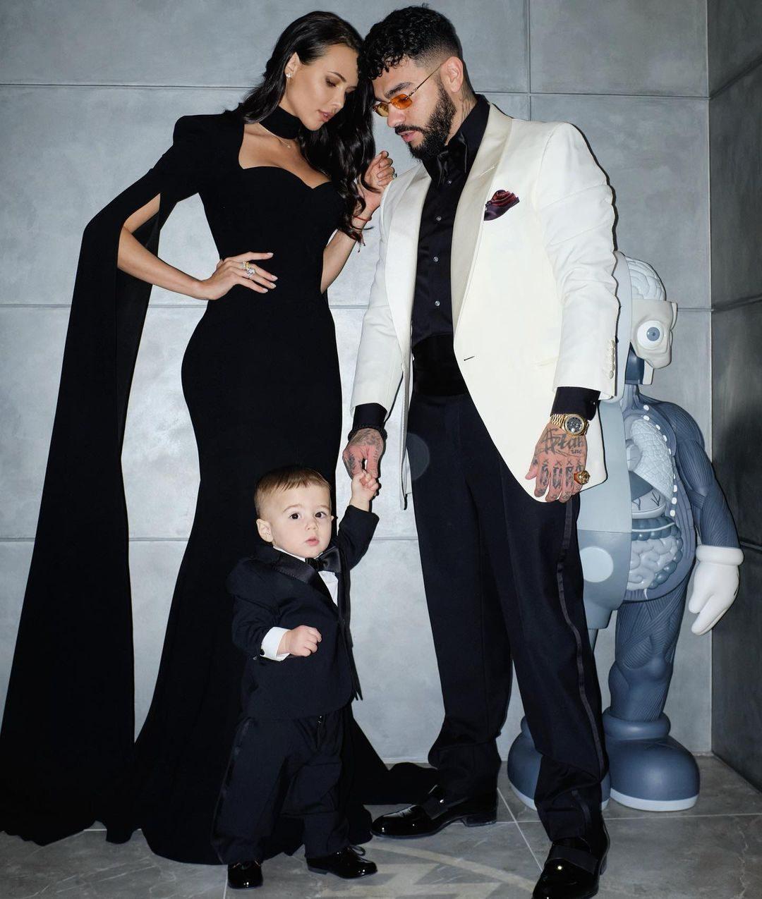 Тимати и Анастасия Решетова с сыном. Источник: ----аккаунт Анастасии Решетовой 