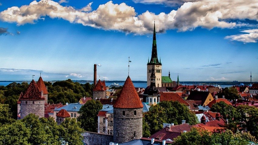 Власти Эстонии хотят увеличить население страны за счет украинских беженцев