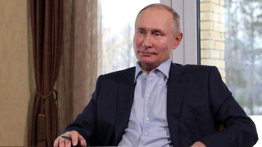 Владимир Путин впервые вступил на пост президента 22 года назад